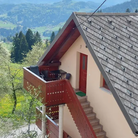 Apartma Pri Tavcarju Poljane nad Škofjo Loko