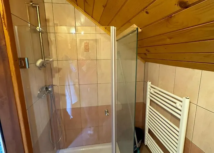 Apartma Pri Tavcarju * Poljane nad Skofjo Loko